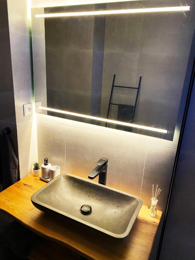 Apartmany Elli Mýto pod Ďumbierom エクステリア 写真