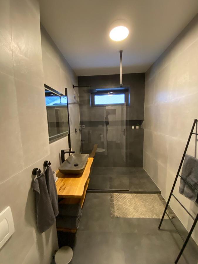 Apartmany Elli Mýto pod Ďumbierom エクステリア 写真