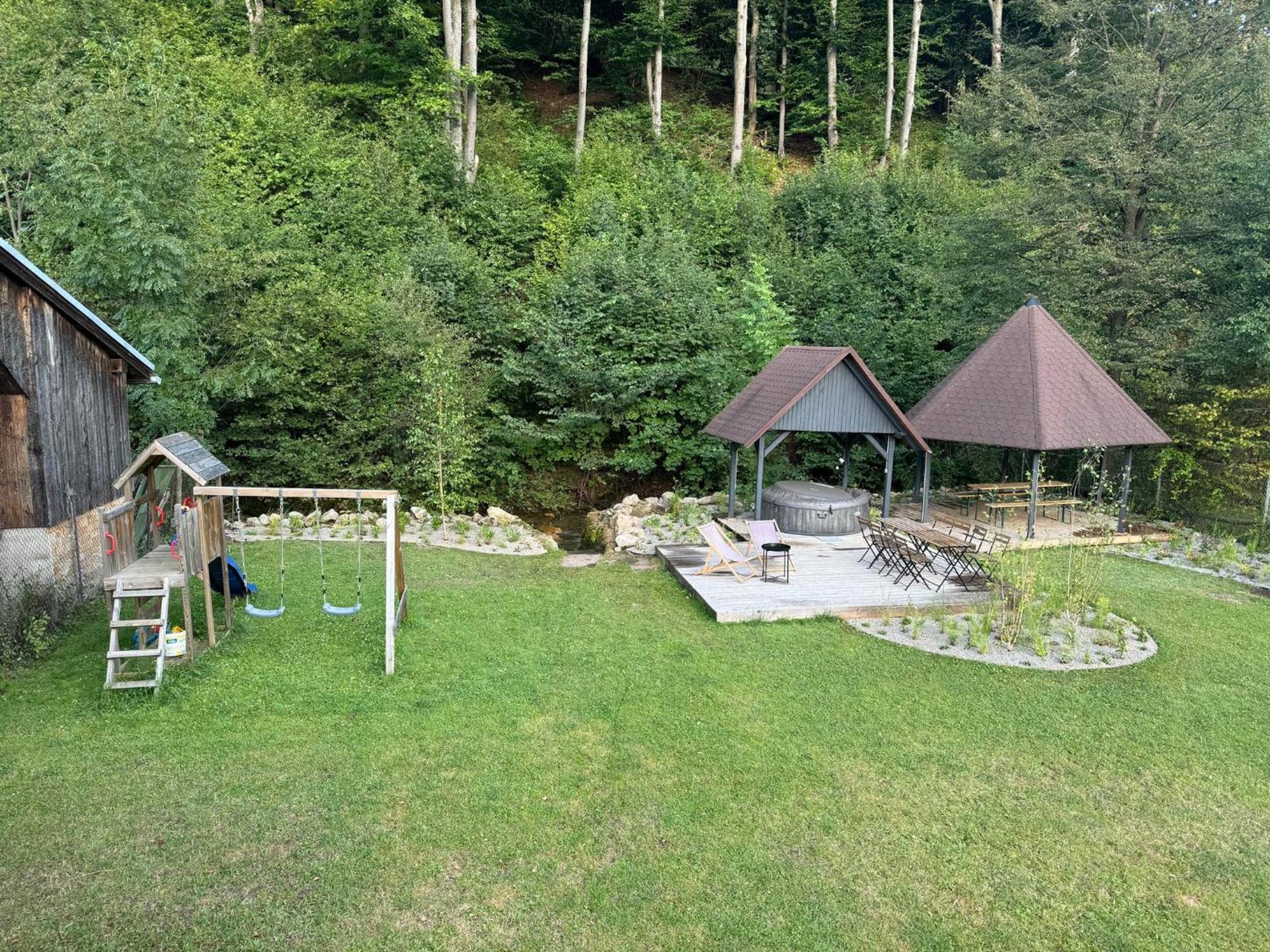 Apartmany Elli Mýto pod Ďumbierom エクステリア 写真